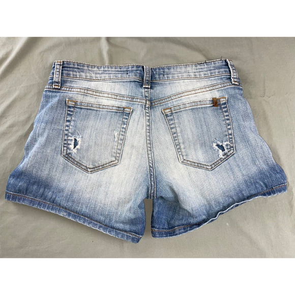 Joe's Jeans Marylee Destroyed Stretch Denim Shorts. Perfectly Broken In, Size 26 - Picture 4 of 5